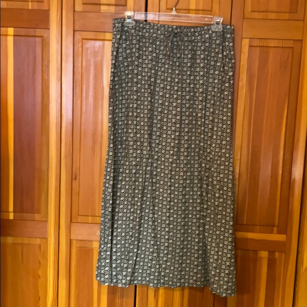 Eddie Bauer Women’s Large drawstring skirt